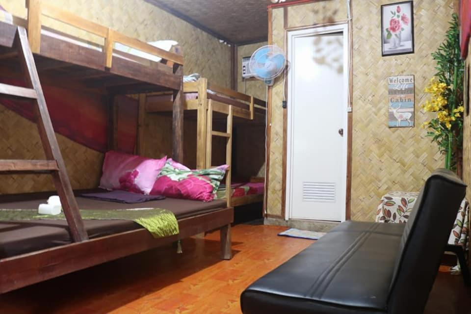 Sun Valley Hostel El Nido Exterior photo