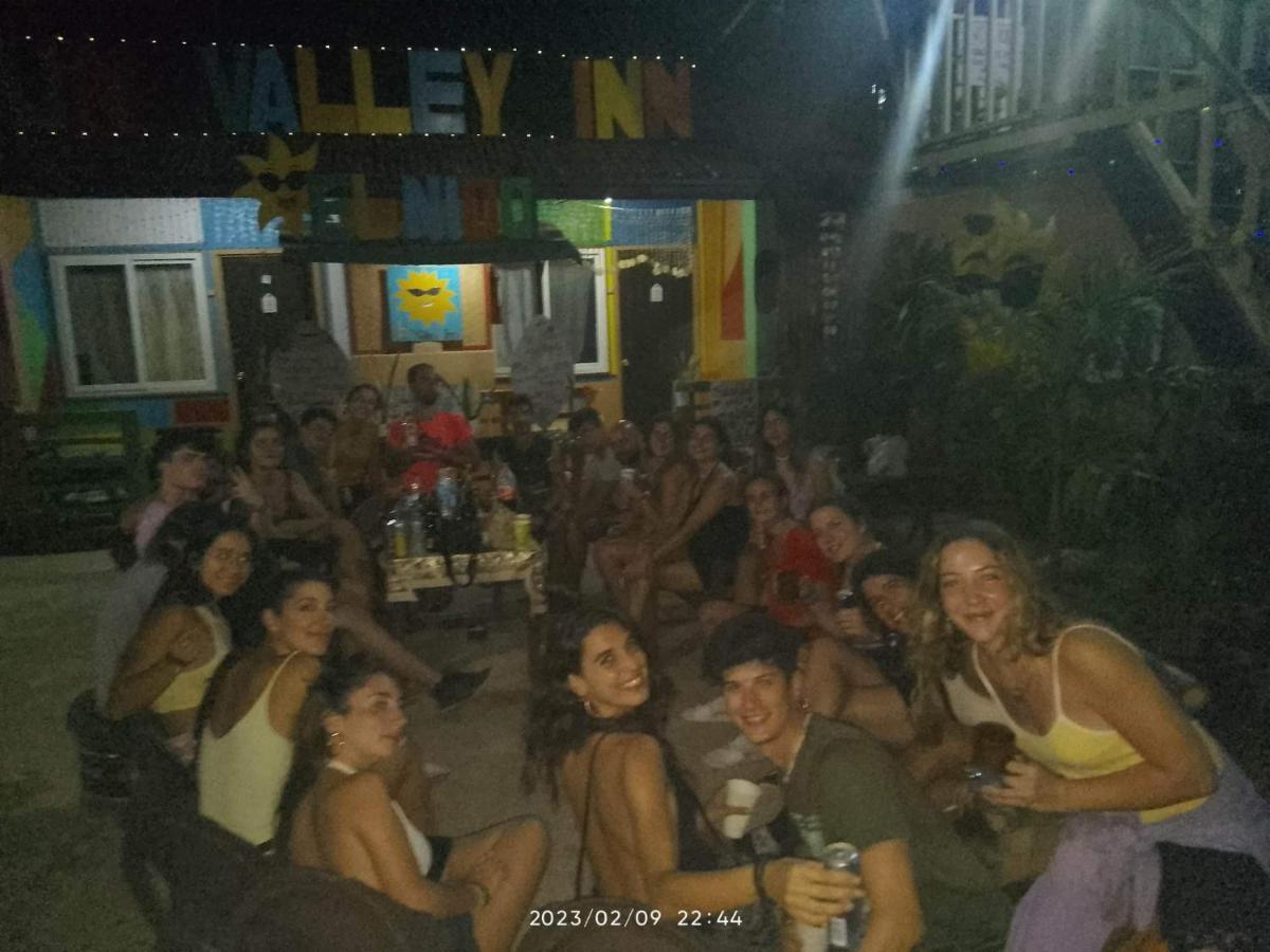 Sun Valley Hostel El Nido Exterior photo